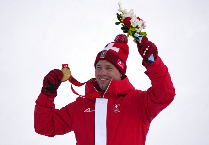 Roundup of Olympic gold medals from Monday, Feb. 7